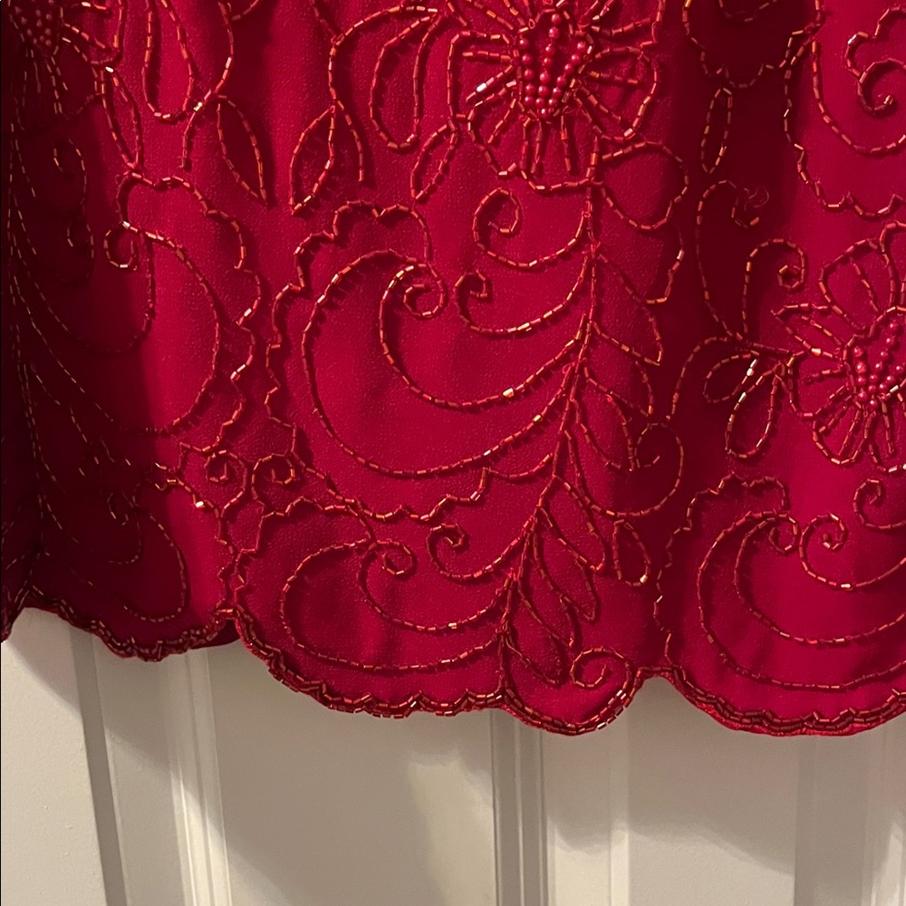 Vintage!!! Pristine condition!! Dressbarn Crimson Floral Embroidered Blouse - Picture 5 of 11
